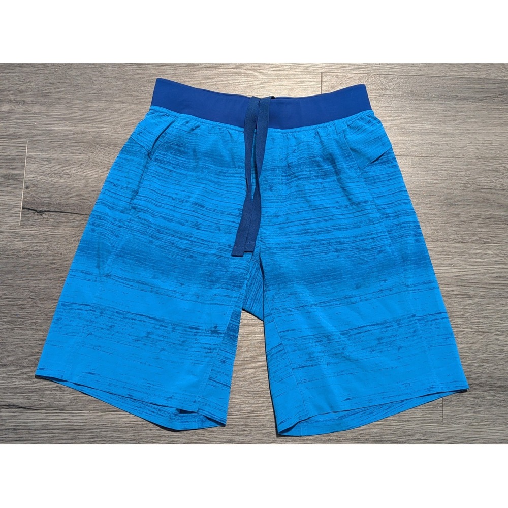 Lululemon Mens XL Blue Wave Linerless Core Athletic‎ Gym Running Shorts Size M